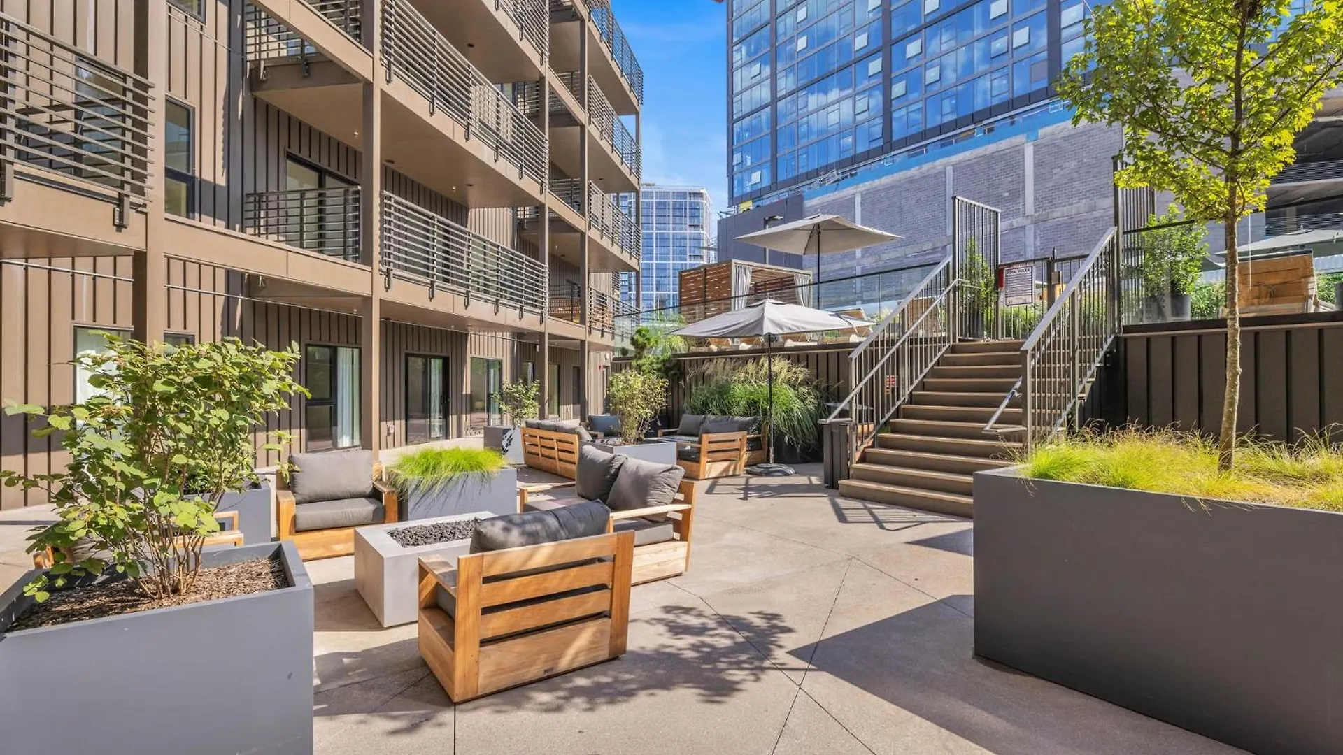 Laylas Nashville Retreat With Pool Walk To Broadway 0*,