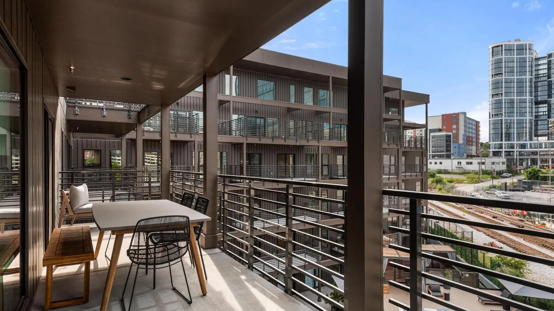 Feriehus Laylas Nashville Retreat With Pool Walk To Broadway